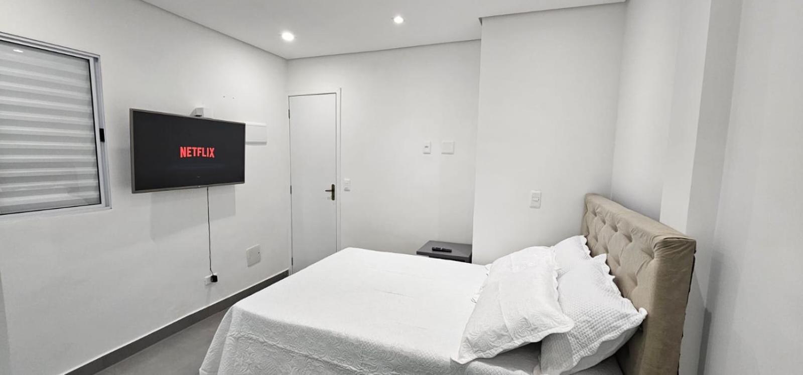 Sala 1 *